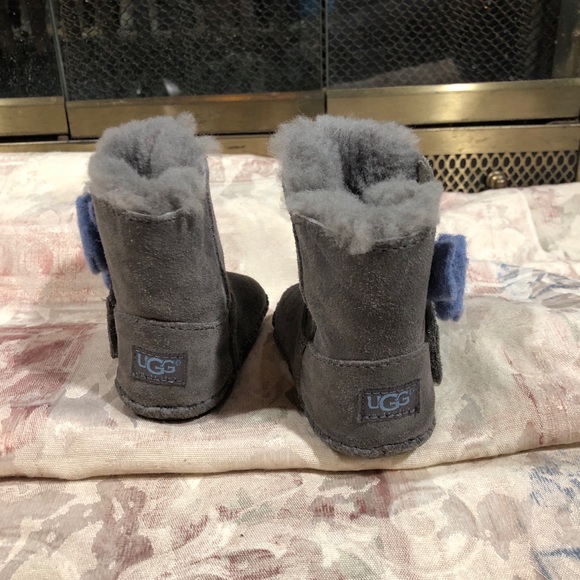 Ugg Crib Booties 10081331 - Picture 3 of 8